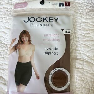 NWT Size Small Jockey Brown ultralight Smoothing no-chafe Slipshort